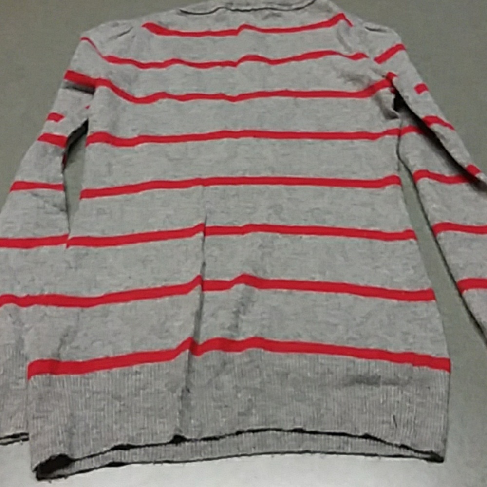 Sweater - Picture 4 of 4